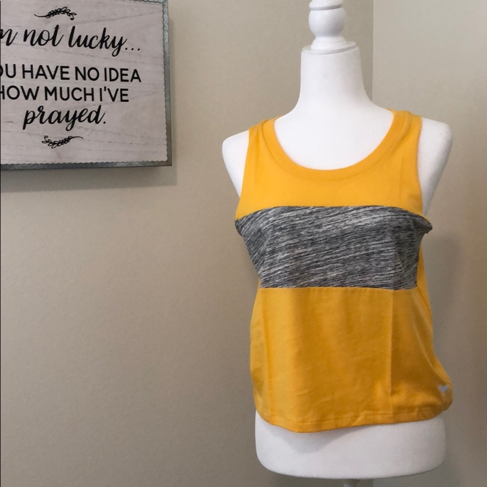 VS Pink Tank
